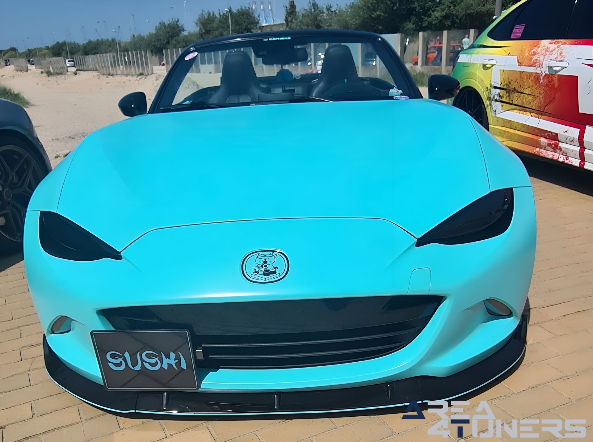 Sea Side Car Show 2023
Imagen del reportaje de la revista Tuning Area4tuners.es, de la concentración de coches Tuning del año 2023 en Zeebrugge, Brujas, Bélgica