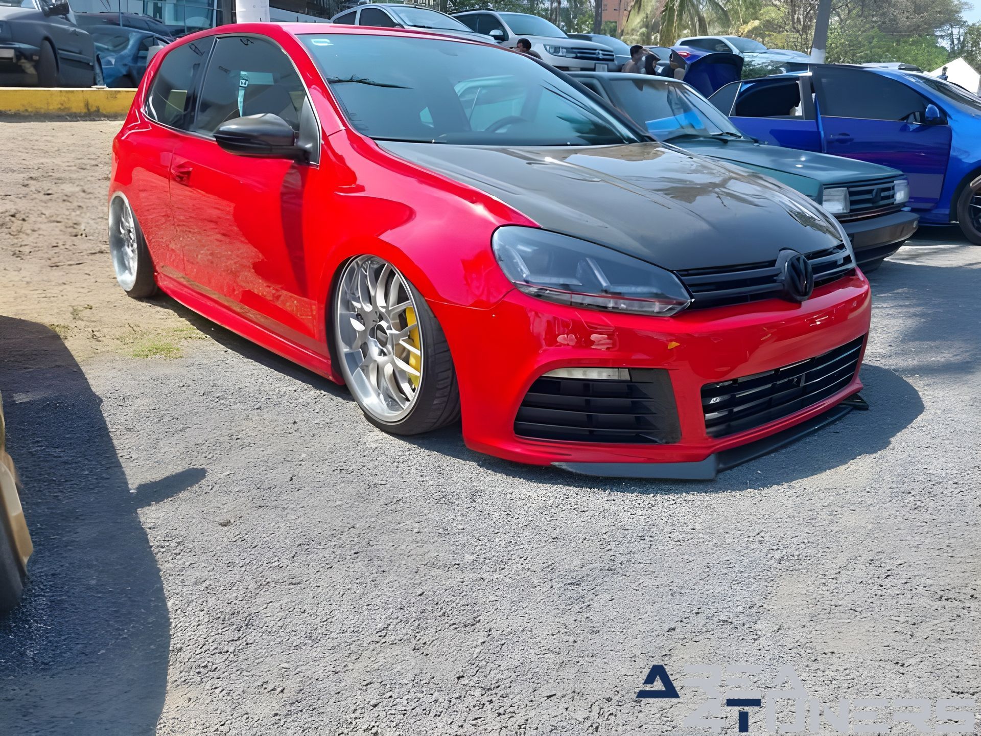 Low Street Club 2023
Imagen del reportaje de la revista Tuning Area4tuners.es, de la concentración de coches Tuning del año 2023 en Albercas De Mocambo, Veracruz, México