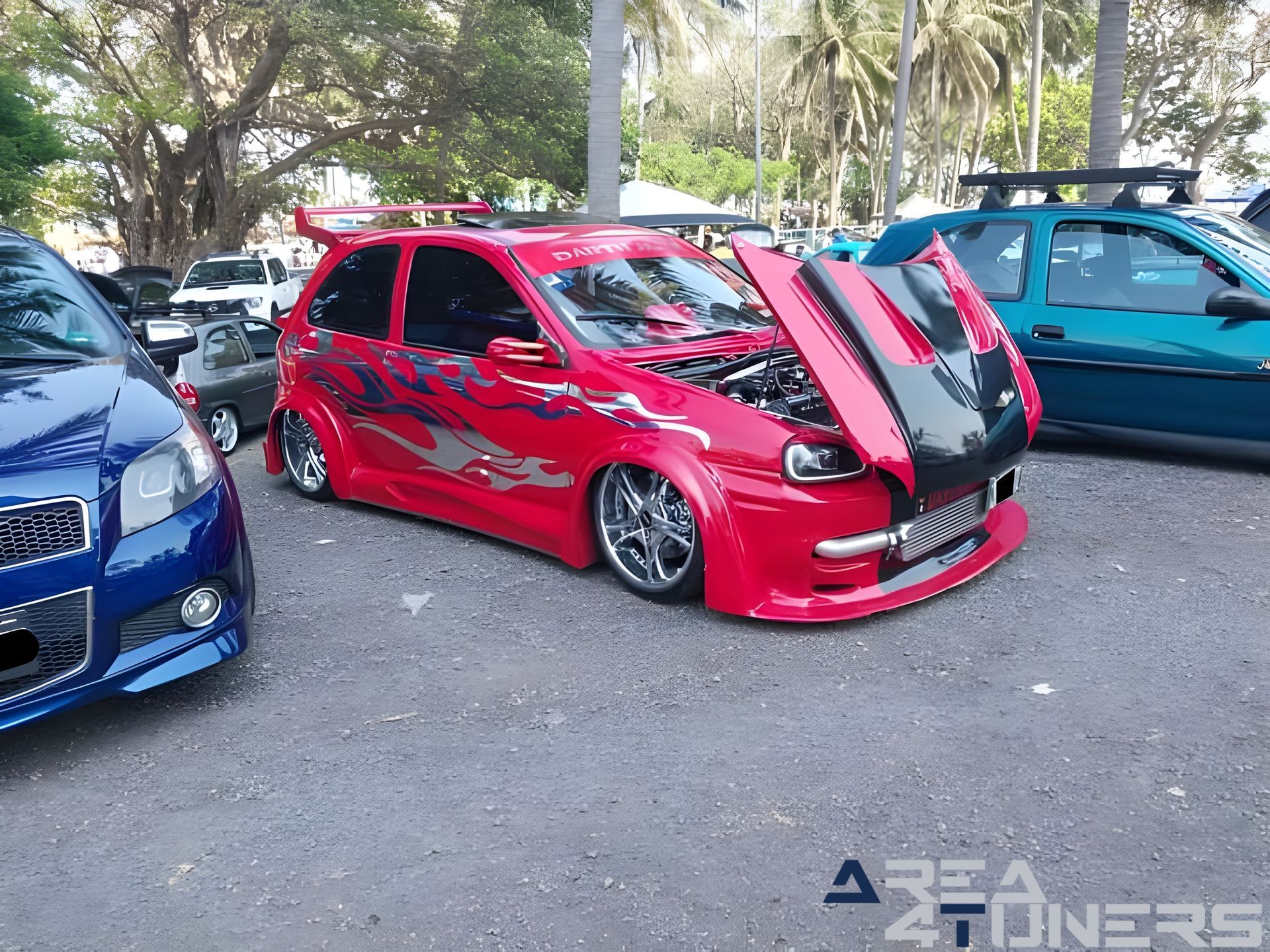 Low Street Club 2023
Imagen del reportaje de la revista Tuning Area4tuners.es, de la concentración de coches Tuning del año 2023 en Albercas De Mocambo, Veracruz, México