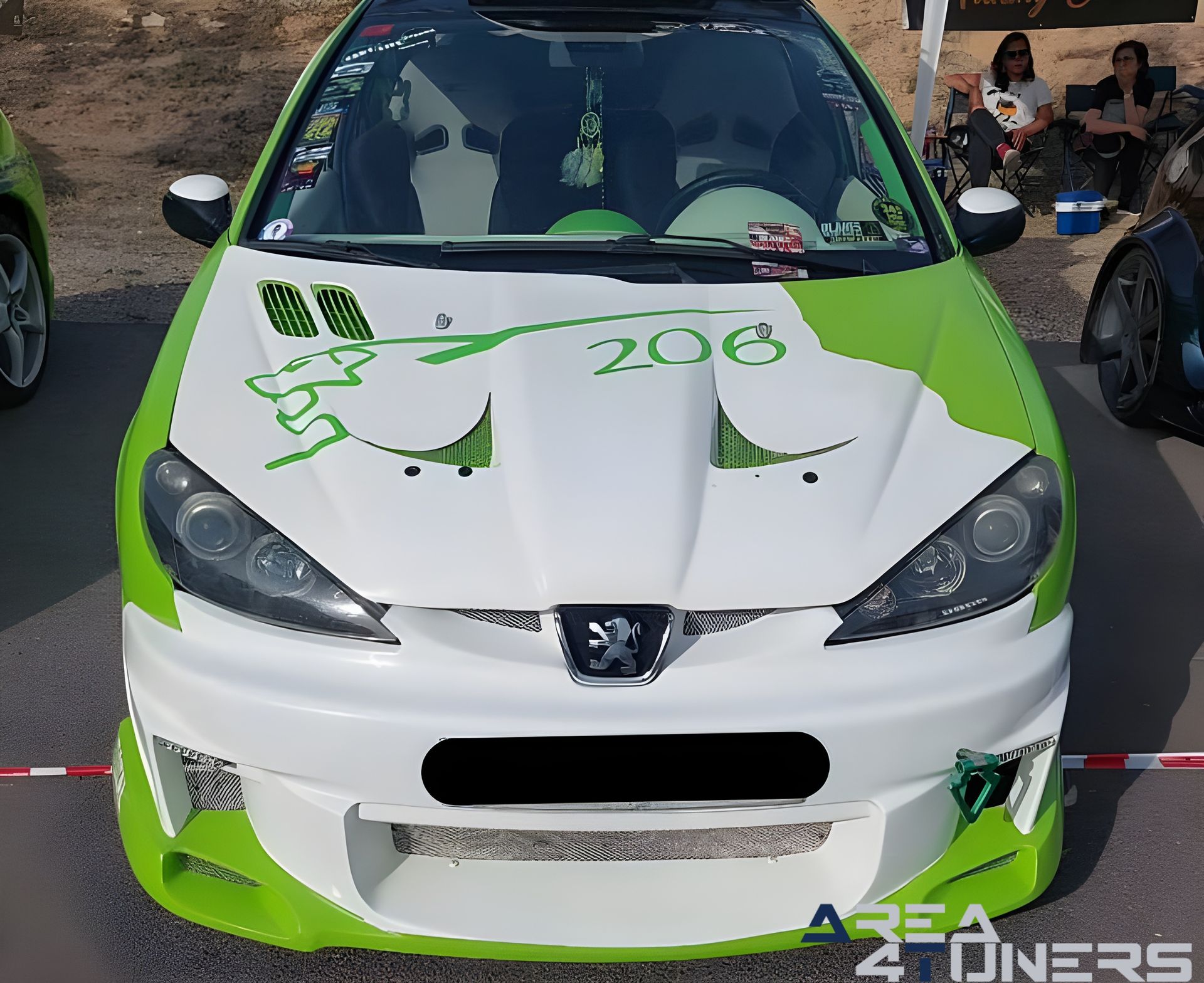 Vimbodí Motor Show 2k23
Imagen del reportaje de la revista Tuning Area4tuners.es, de la concentración de coches Tuning del año 2023 en Vimbodí, Tarragona, España