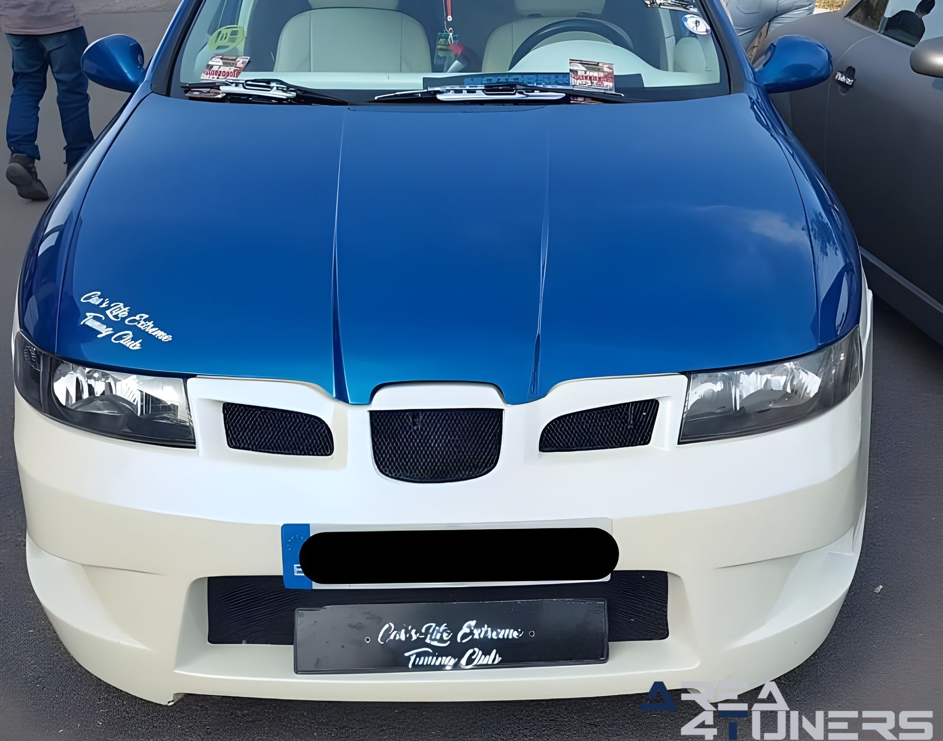 Vimbodí Motor Show 2k23
Imagen del reportaje de la revista Tuning Area4tuners.es, de la concentración de coches Tuning del año 2023 en Vimbodí, Tarragona, España