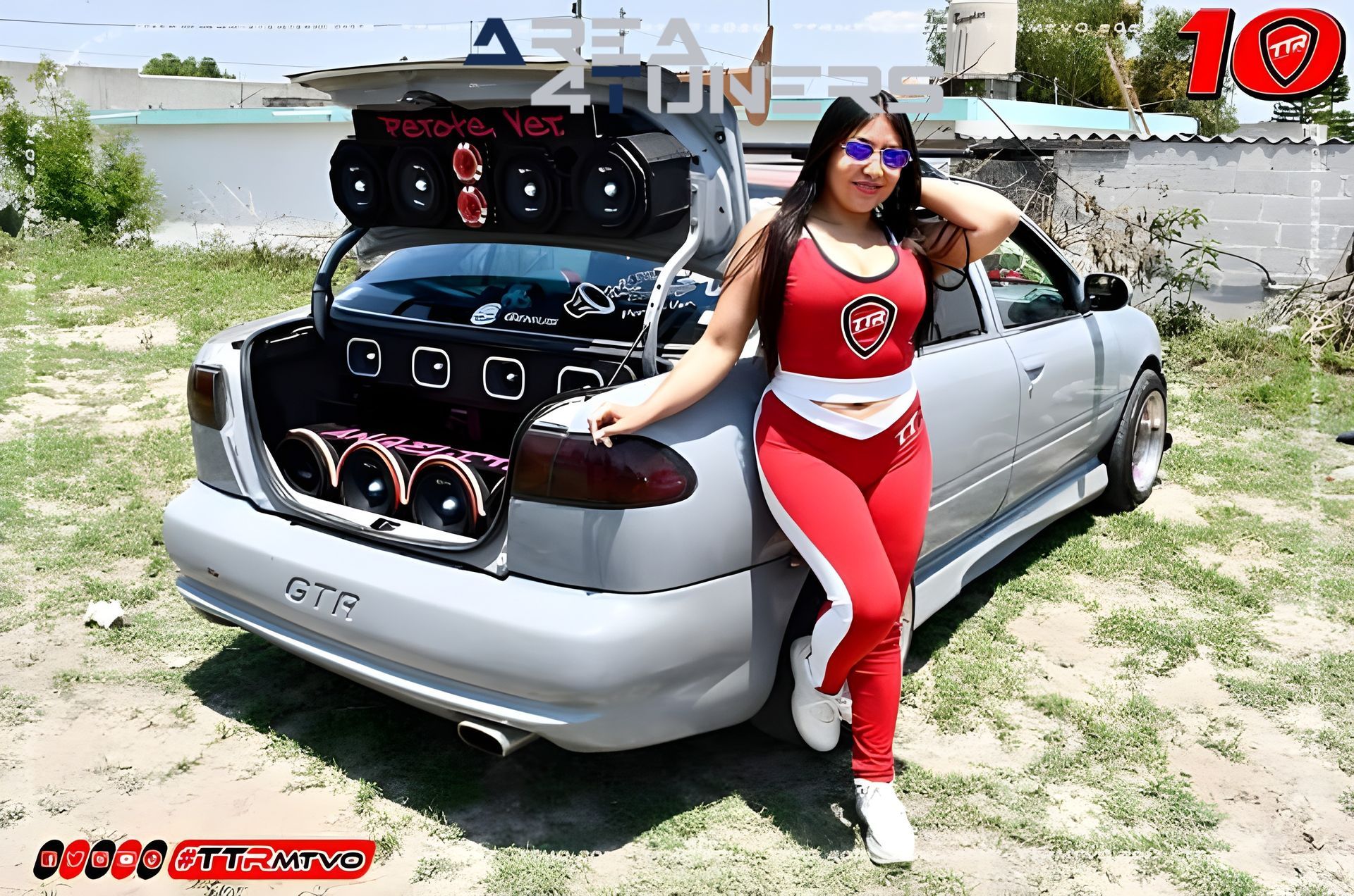 Tuning Cande 2023
Imagen del reportaje de la revista Tuning Area4tuners.es, de la concentración de coches Tuning del año 2023 en Candelaria Purificación, Puebla, México