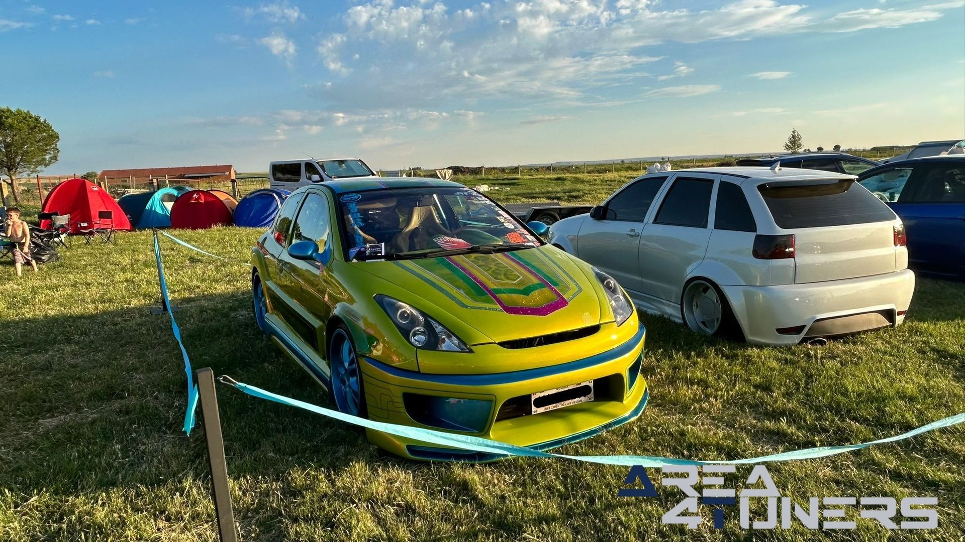 Villoria Motor Show 5º Aniversario
Imagen del reportaje de la revista Tuning Area4tuners.es, de la concentración de coches Tuning del año 2023 en Villoria, Salamanca, España