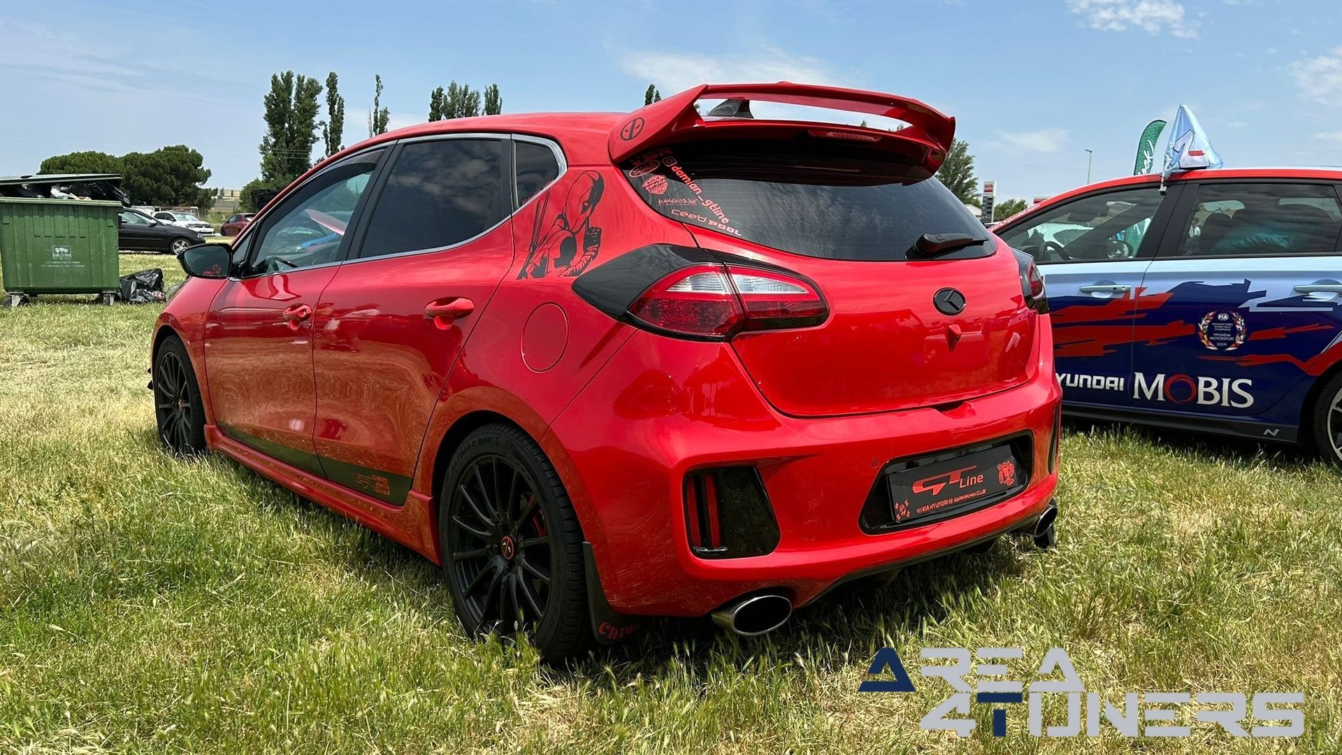 Villoria Motor Show 5º Aniversario
Imagen del reportaje de la revista Tuning Area4tuners.es, de la concentración de coches Tuning del año 2023 en Villoria, Salamanca, España