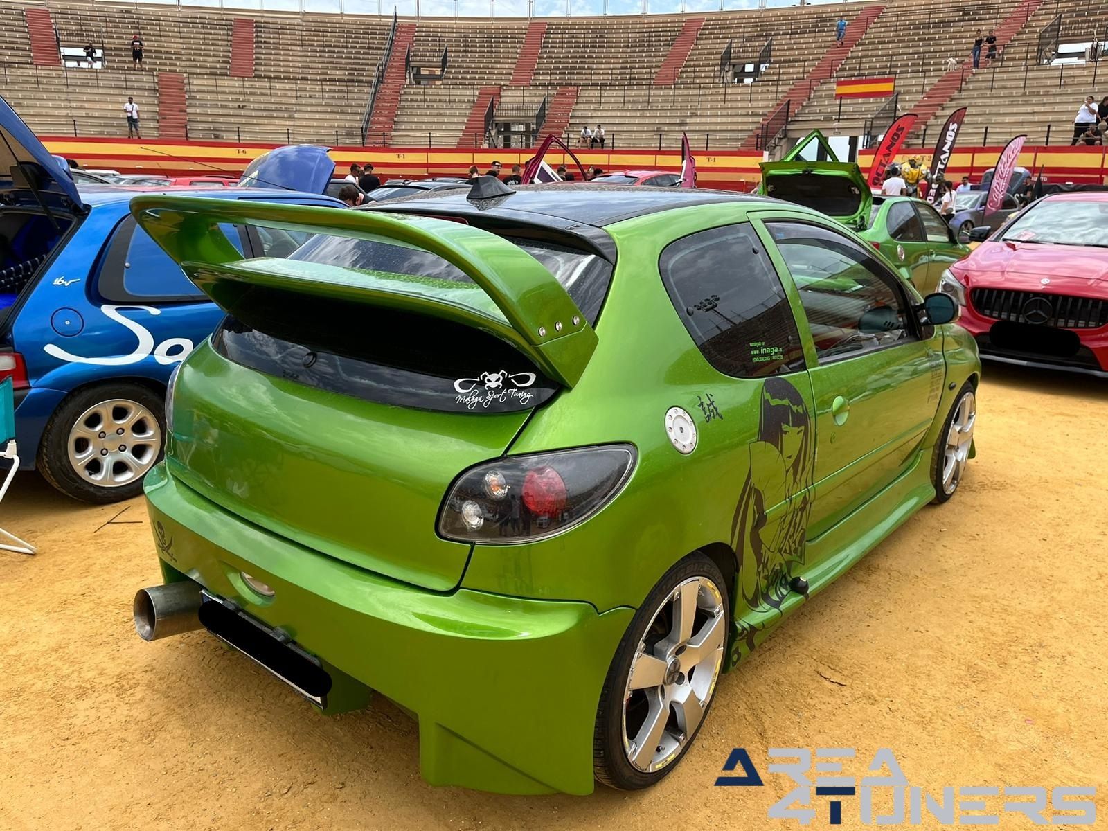 Motor Fest Motríl 2023
Imagen del reportaje de la revista Tuning Area4tuners.es, de la concentración de coches Tuning del año 2023 en Motríl, Granada, España