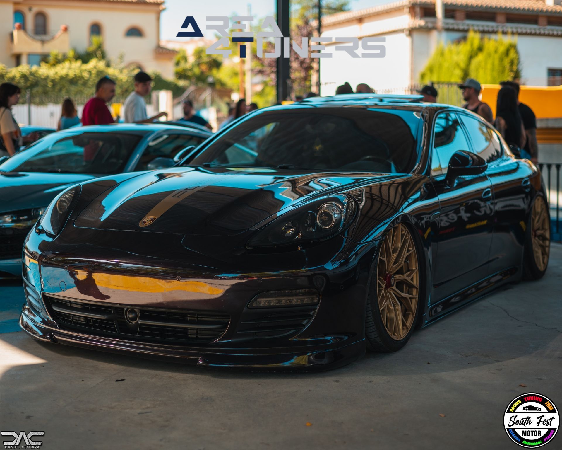 South Fest V.I.P. Edition
Imagen del reportaje de la revista Tuning Area4tuners.es, de la concentración de coches Tuning del año 2023 en Ogíjares, Granada, España