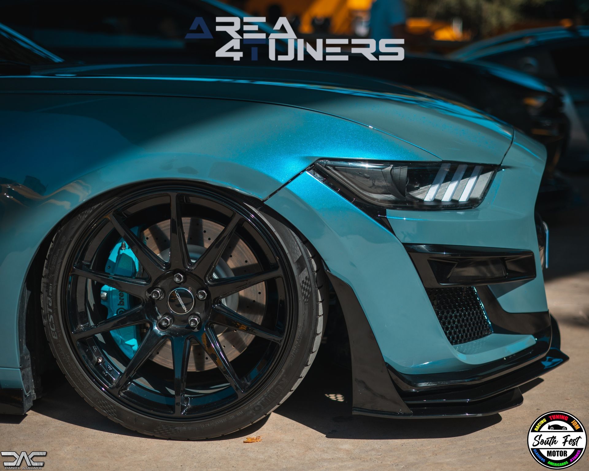 South Fest V.I.P. Edition
Imagen del reportaje de la revista Tuning Area4tuners.es, de la concentración de coches Tuning del año 2023 en Ogíjares, Granada, España