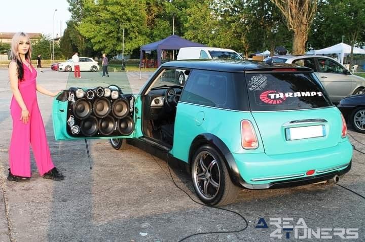 2º Estate Tuning Night Serravalle
Imagen del reportaje de la revista Tuning Area4tuners.es, de la concentración de coches Tuning del año 2023 en Riva Del Pol, Italia