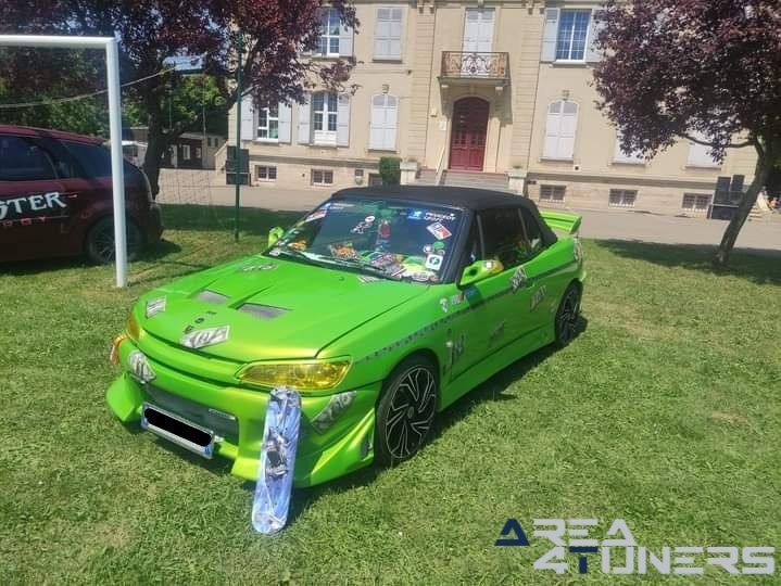 Meeting Tuning Auto Le Monkey's Family
Imagen del reportaje de la revista Tuning Area4tuners.es, de la concentración de coches Tuning del año 2023 en Suippes, Francia