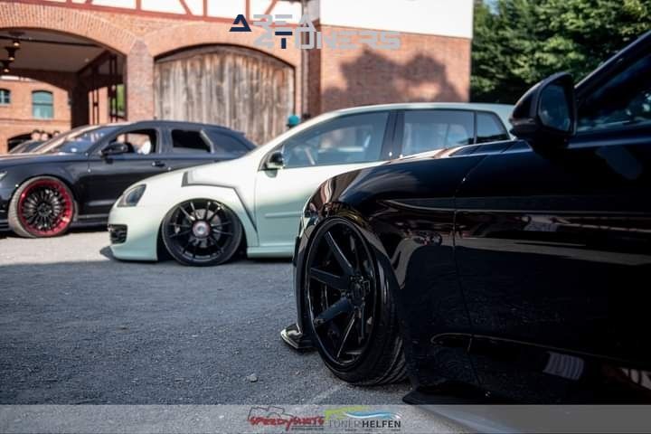 Main Event Guf Wolfgangshot
Imagen del reportaje de la revista Tuning Area4tuners.es, de la concentración de coches Tuning del año 2023 en Suden, Alemania