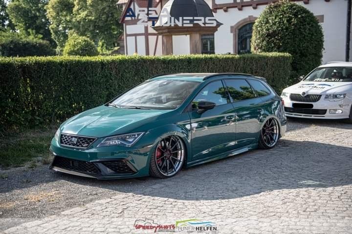 Main Event Guf Wolfgangshot
Imagen del reportaje de la revista Tuning Area4tuners.es, de la concentración de coches Tuning del año 2023 en Suden, Alemania