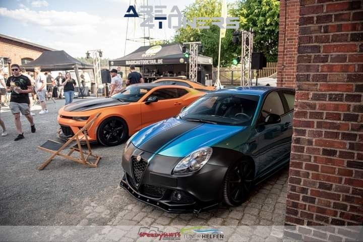 Main Event Guf Wolfgangshot
Imagen del reportaje de la revista Tuning Area4tuners.es, de la concentración de coches Tuning del año 2023 en Suden, Alemania