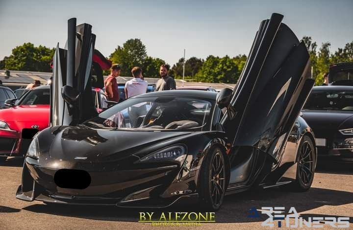 Swk's Grikwall Utställning
Imagen del reportaje de la revista Tuning Area4tuners.es, de la concentración de coches Tuning del año 2023 en Mantorp, Suecia