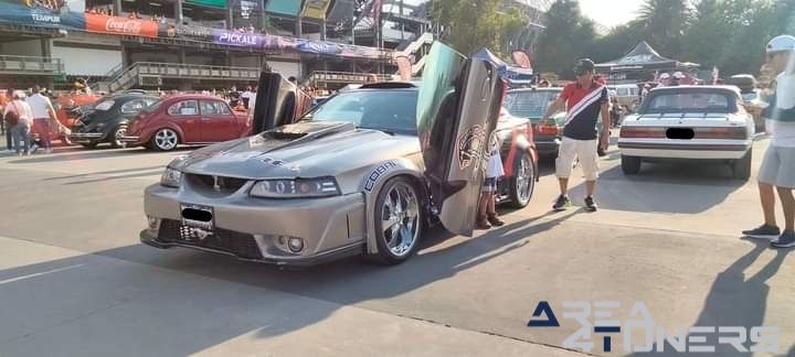 Speedfest 2023
Imagen del reportaje de la revista Tuning Area4tuners.es, de la concentración de coches Tuning del año 2023 en México D.F. México