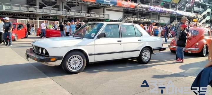 Speedfest 2023
Imagen del reportaje de la revista Tuning Area4tuners.es, de la concentración de coches Tuning del año 2023 en México D.F. México