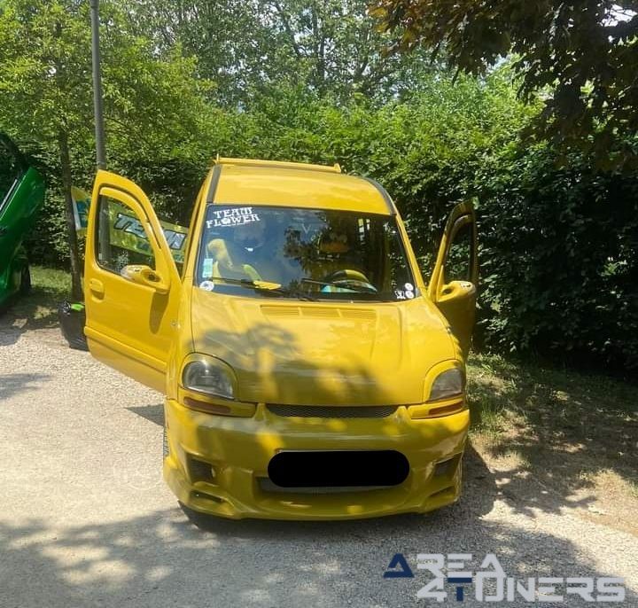 Meeting Du Dynamic 10
Imagen del reportaje de la revista Tuning Area4tuners.es, de la concentración de coches Tuning del año 2023 en Dienville, Francia