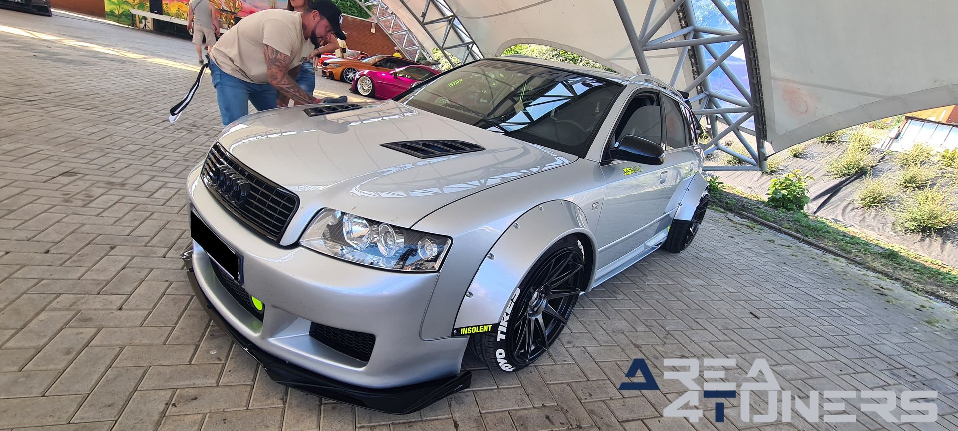 GC Nation Comines Rue De Fort
Imagen del reportaje de la revista Tuning Area4tuners.es, de la concentración de coches Tuning del año 2023 en Comines, Francia