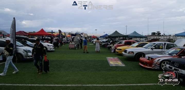 Royal Richies 2º Aniversario
Imagen del reportaje de la revista Tuning Area4tuners.es, de la concentración de coches Tuning del año 2023 en Valle Del Chalco, México