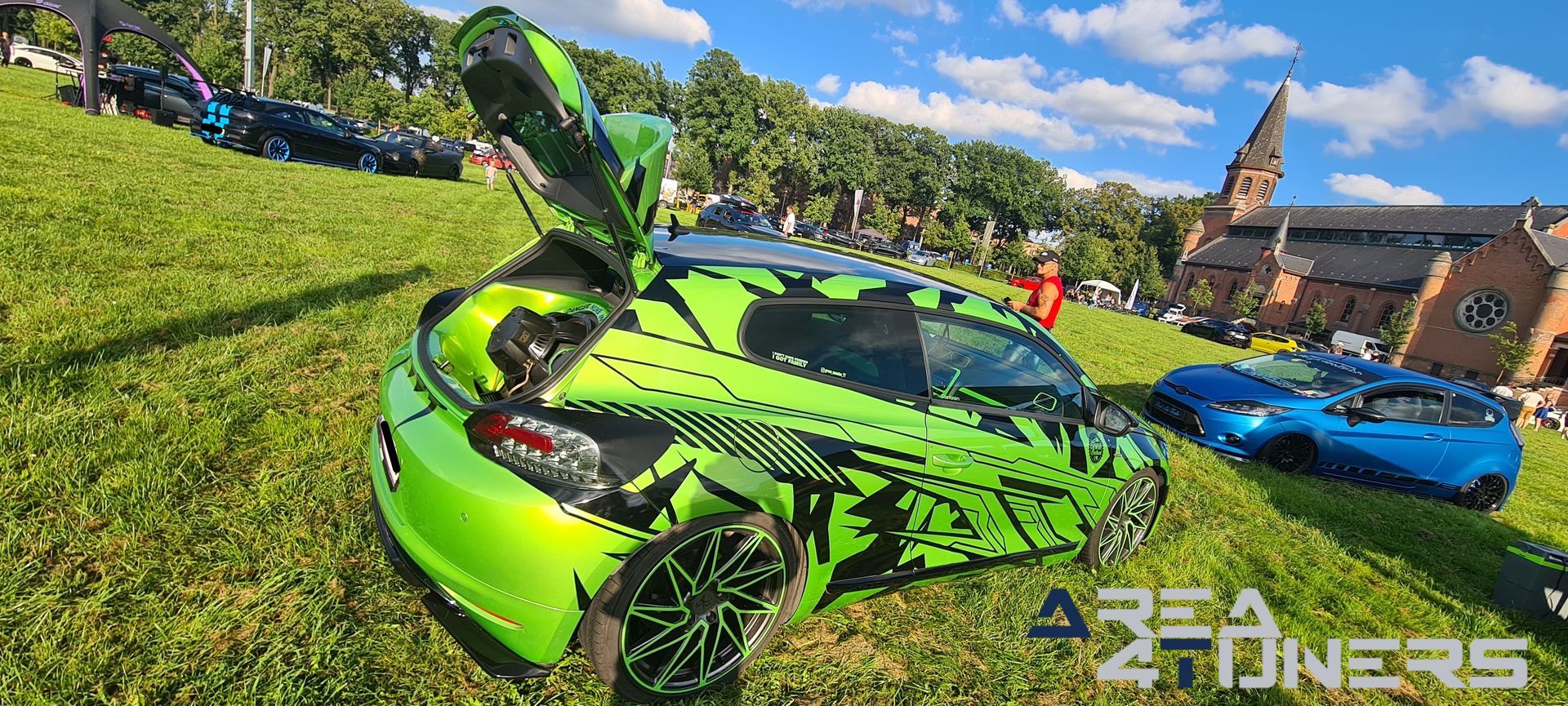 Nick Rallye Meet Vzw
Imagen del reportaje de la revista Tuning Area4tuners.es, de la concentración de coches Tuning del año 2023 en Beerse, Bélgica