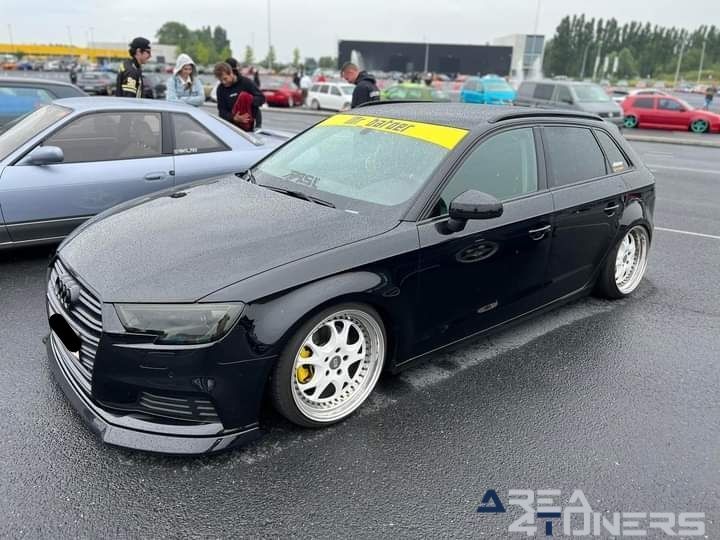 Customville 2023
Imagen del reportaje de la revista Tuning Area4tuners.es, de la concentración de coches Tuning del año 2023 en Roeselare, Bélgica