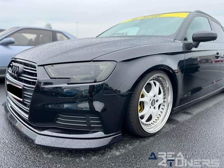 Customville 2023
Imagen del reportaje de la revista Tuning Area4tuners.es, de la concentración de coches Tuning del año 2023 en Roeselare, Bélgica