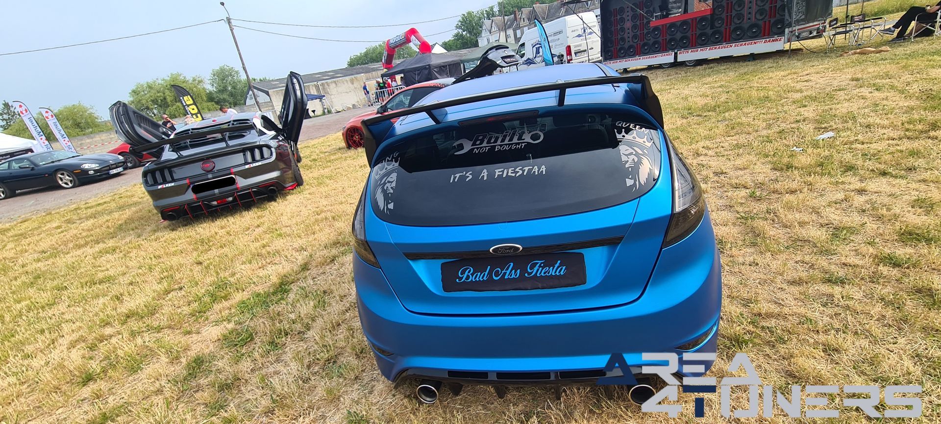 RCQM Rassemblement Peronne
Imagen del reportaje de la revista Tuning Area4tuners.es, de la concentración de coches Tuning del año 2023 en Frankrijk, Holanda