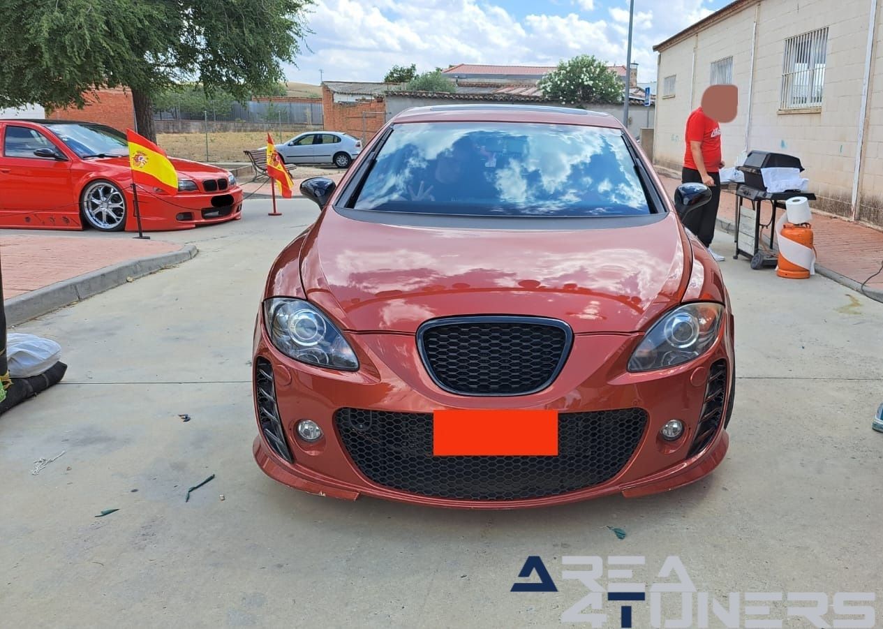 2º Cars And Bikes Remember
Imagen del reportaje de la revista Tuning Area4tuners.es, de la concentración de coches Tuning del año 2023 en Domingo Pérez, Toledo, España