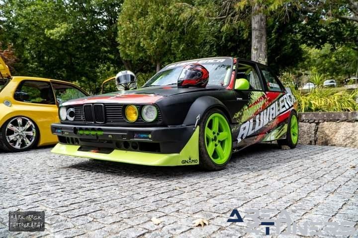 Mozelos Tuning Show
Imagen del reportaje de la revista Tuning Area4tuners.es, de la concentración de coches Tuning del año 2023 en Mozelos, Portugal