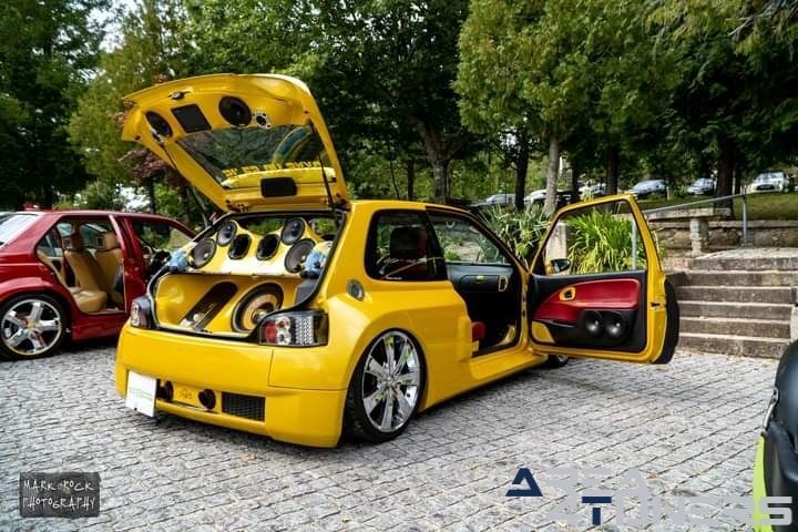 Mozelos Tuning Show
Imagen del reportaje de la revista Tuning Area4tuners.es, de la concentración de coches Tuning del año 2023 en Mozelos, Portugal