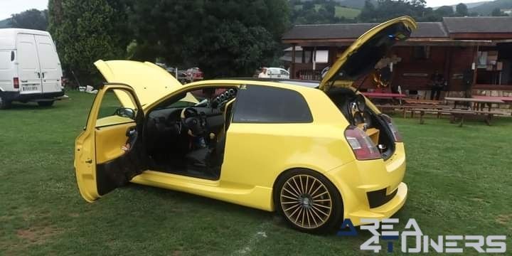 1a Concentración Tuning La Flor
Imagen del reportaje de la revista Tuning Area4tuners.es, de la concentración de coches Tuning del año 2023 en Santa María Cayón, Cantabria, España