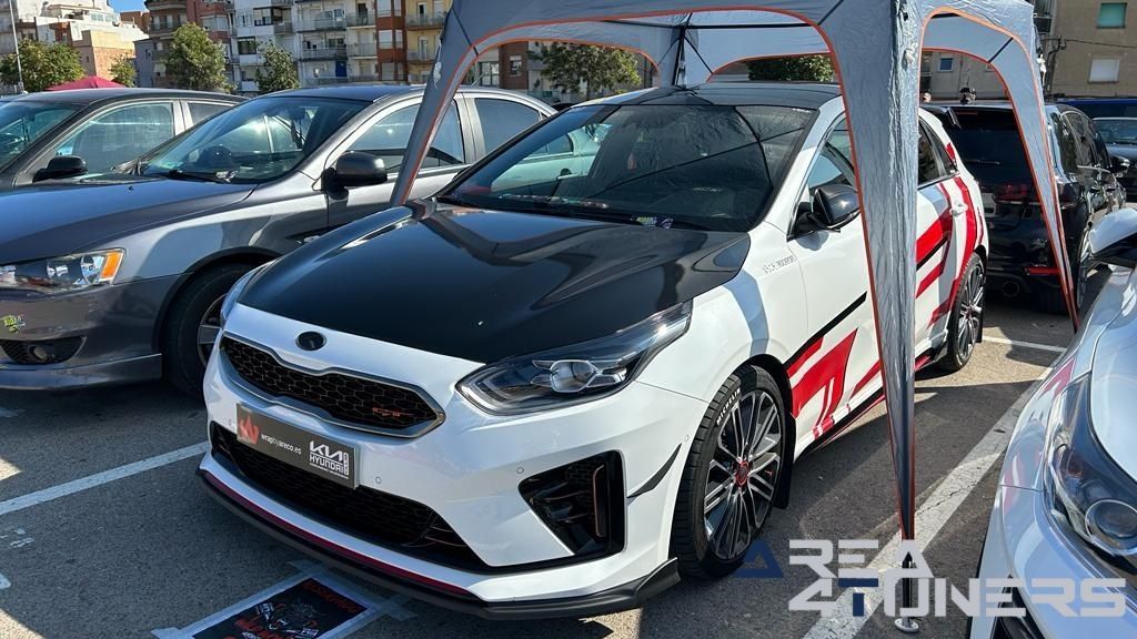 Blanes Motor Days 2k23
Imagen del reportaje de la revista Tuning Area4tuners.es, de la concentración de coches Tuning del año 2023 en Blanes, Gerona, España