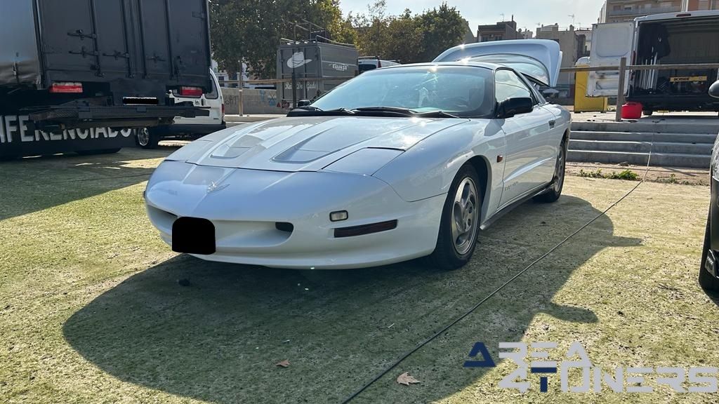 Blanes Motor Days 2k23
Imagen del reportaje de la revista Tuning Area4tuners.es, de la concentración de coches Tuning del año 2023 en Blanes, Gerona, España