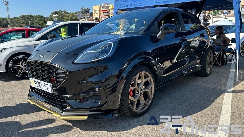 Blanes Motor Days 2k23
Imagen del reportaje de la revista Tuning Area4tuners.es, de la concentración de coches Tuning del año 2023 en Blanes, Gerona, España