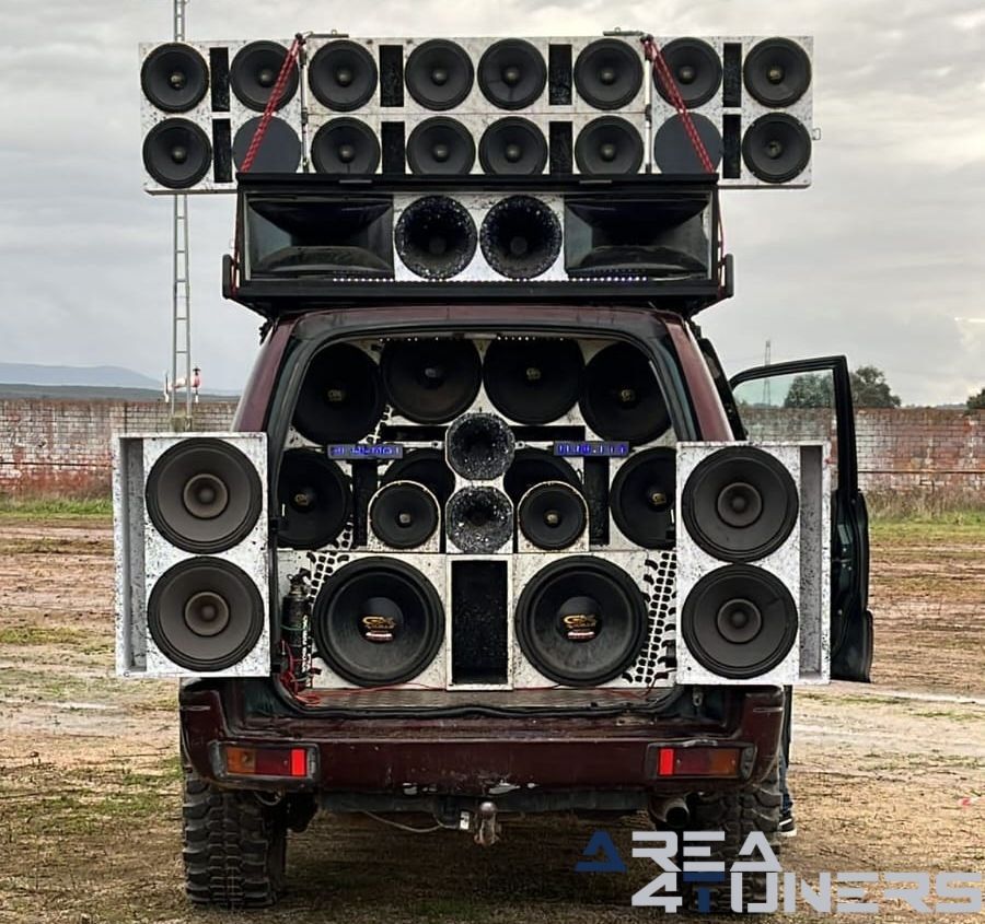 2a Kdd Multimarca Diabolic's Sound
Imagen del reportaje de la revista Tuning Area4tuners.es, de la concentración de coches Tuning del año 2023 en Puente Del Arzobispo, Toledo, España