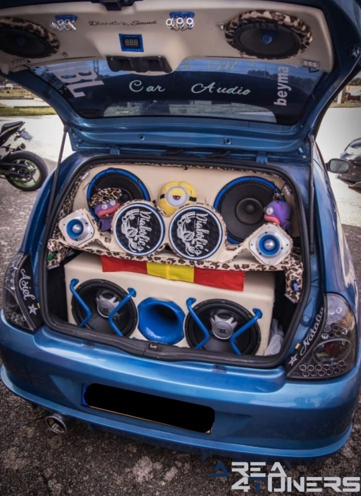 2a Kdd Multimarca Diabolic's Sound
Imagen del reportaje de la revista Tuning Area4tuners.es, de la concentración de coches Tuning del año 2023 en Puente Del Arzobispo, Toledo, España