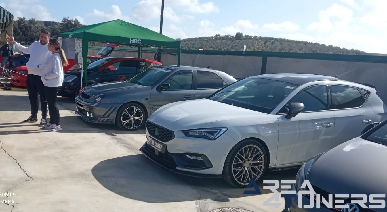 2a Concentración Tuning Santaella
Imagen del reportaje de la revista Tuning Area4tuners.es, de la concentración de coches Tuning del año 2023 en Santaella, Córdoba, España