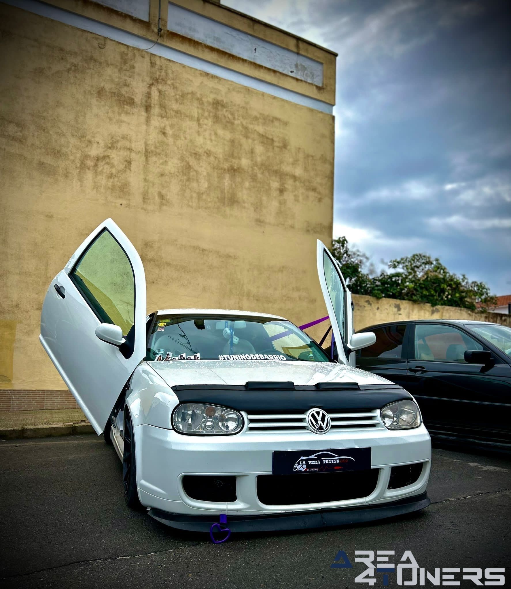 1a Kdd Acehuche
Imagen del reportaje de la revista Tuning Area4tuners.es, de la concentración de coches Tuning del año 2023 en Acehuche, Cáceres, España