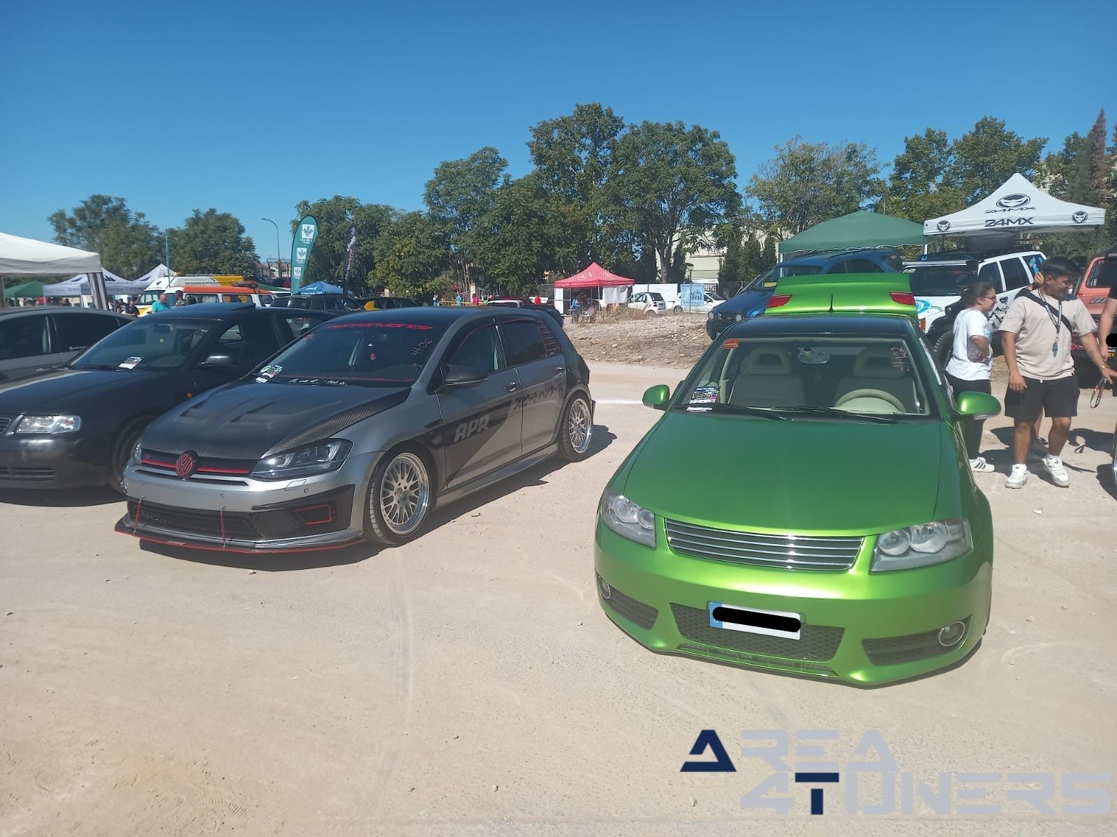 1a Kdd Gas Contra El Cáncer Infantil
Imagen del reportaje de la revista Tuning Area4tuners.es, de la concentración de coches Tuning del año 2023 en Maracena, Granada, España
