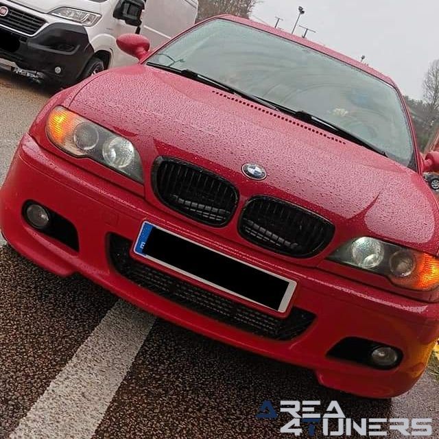 Kdd Solidaria Puenteareas
Imagen del reportaje de la revista Tuning Area4tuners.es, de la concentración de coches Tuning del año 2023 en Puenteaereas, Pontevedra, España