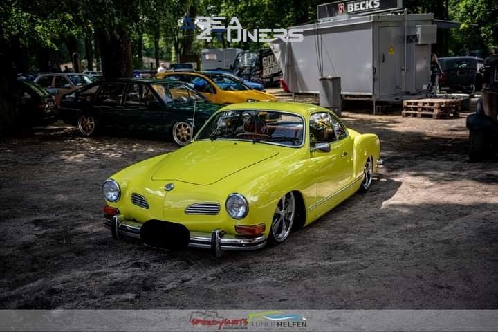 Sourkrauts Inneres
Imagen del reportaje de la revista Tuning Area4tuners.es, de la concentración de coches Tuning del año 2023 en Blumenpflüken, Alemania