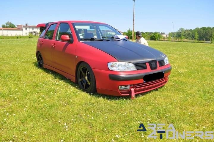Meeting 2023 Explosif Tuning Club
Imagen del reportaje de la revista Tuning Area4tuners.es, de la concentración de coches Tuning del año 2023 en Sempigny, Francia