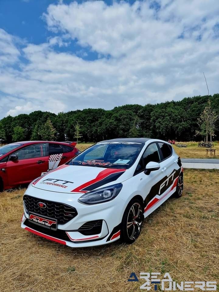 Vzw Passion For Cars Zondag
Imagen del reportaje de la revista Tuning Area4tuners.es, de la concentración de coches Tuning del año 2023 en Dessel, Bélgica