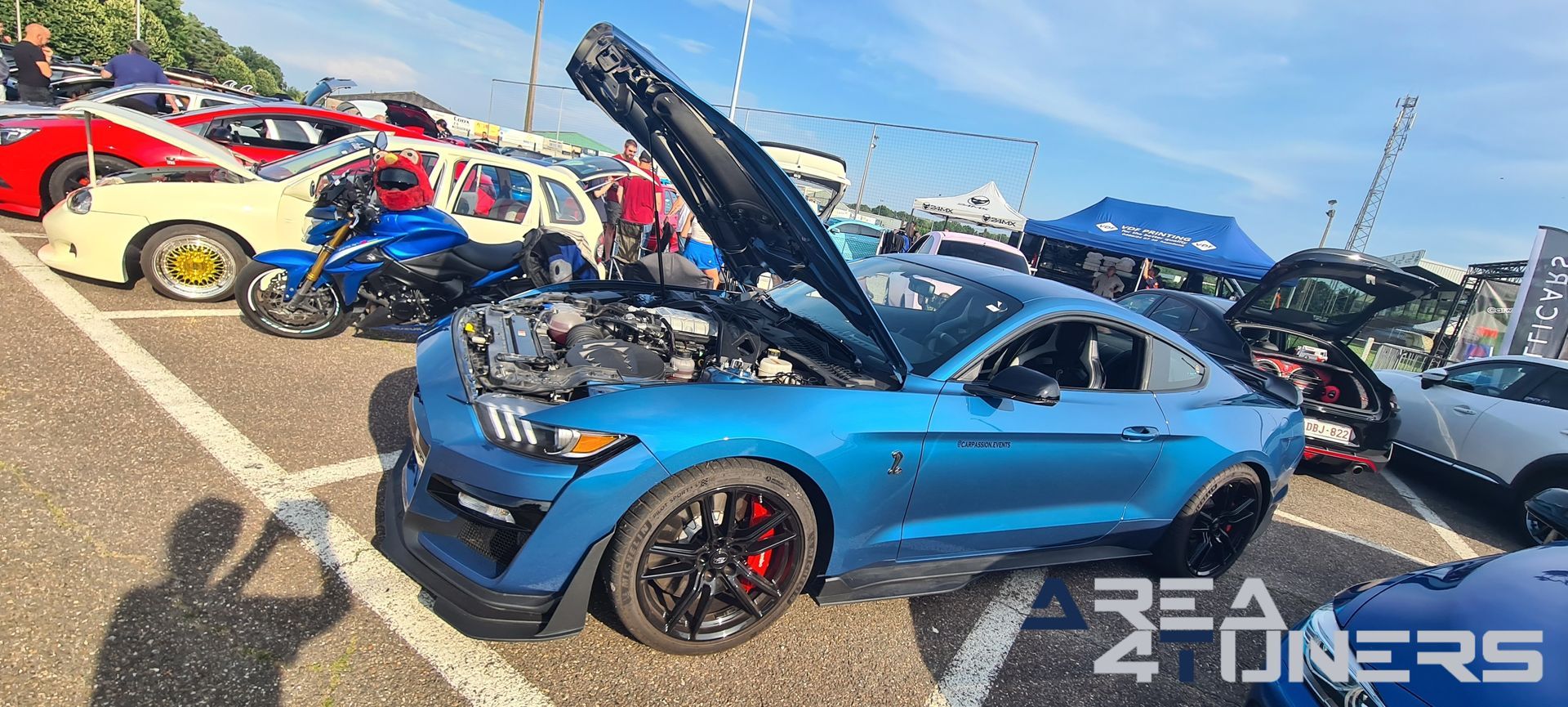 The Untouchables Back On Track Tuning Night
Imagen del reportaje de la revista Tuning Area4tuners.es, de la concentración de coches Tuning del año 2023 en Oudsbergen, Bélgica