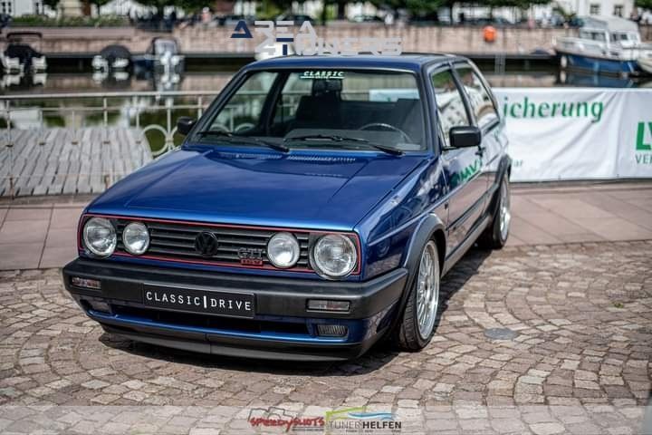 Exclusiv Typ 19
Imagen del reportaje de la revista Tuning Area4tuners.es, de la concentración de coches Tuning del año 2023 en Treffen, Austria