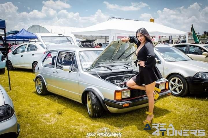 4º Aniversario Perros Fiesteros
Imagen del reportaje de la revista Tuning Area4tuners.es, de la concentración de coches Tuning del año 2023 en Toluca, México