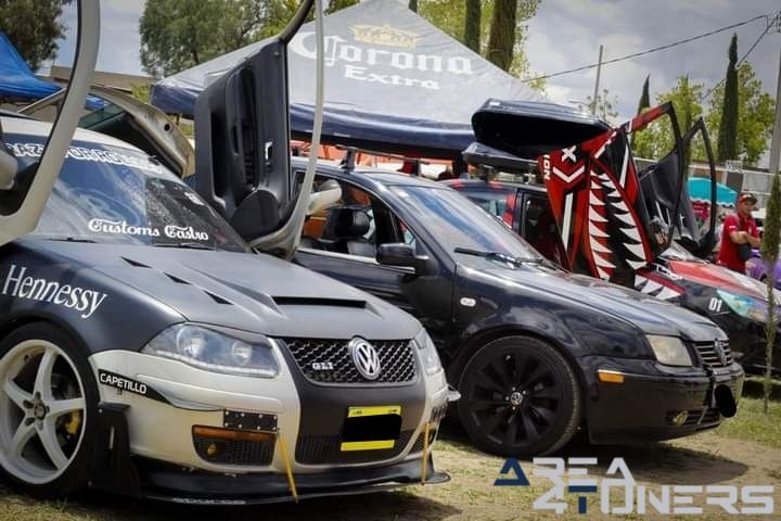 Meet 100
Imagen del reportaje de la revista Tuning Area4tuners.es, de la concentración de coches Tuning del año 2023 en San Pedro De La Laguna, México