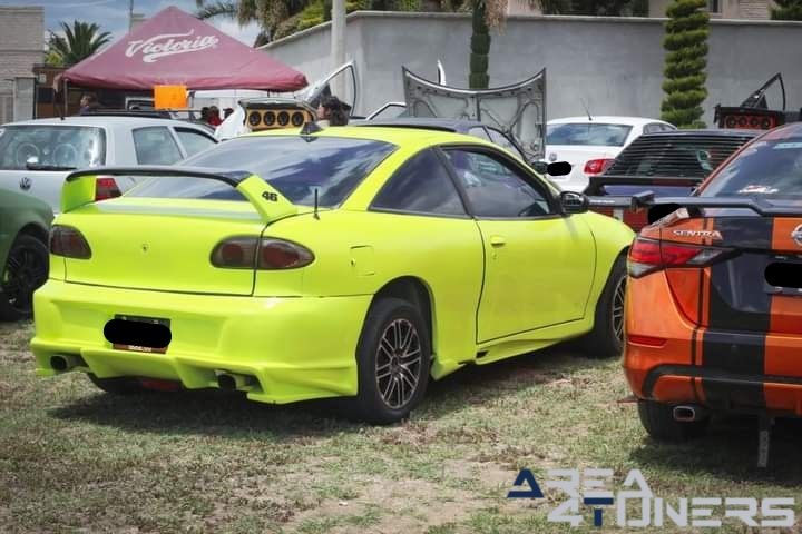 Meet 100
Imagen del reportaje de la revista Tuning Area4tuners.es, de la concentración de coches Tuning del año 2023 en San Pedro De La Laguna, México