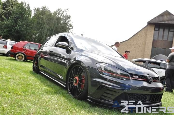 3TH The BBD Edition Chique
Imagen del reportaje de la revista Tuning Area4tuners.es, de la concentración de coches Tuning del año 2023 en Wielsbeke, Bélgica