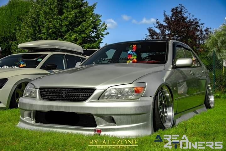 Static Ohana Re-Fresh
Imagen del reportaje de la revista Tuning Area4tuners.es, de la concentración de coches Tuning del año 2023 en Vasteras, Suecia