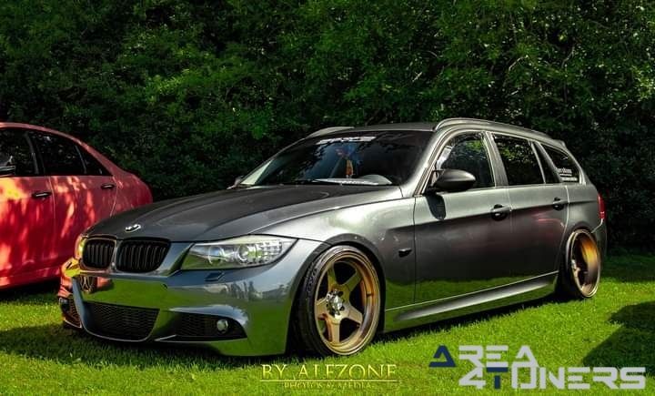 Static Ohana Re-Fresh
Imagen del reportaje de la revista Tuning Area4tuners.es, de la concentración de coches Tuning del año 2023 en Vasteras, Suecia